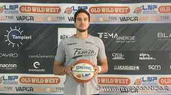 Faenza. L'ala Simone Aromando torna a vestire i colori dei Raggisolaris - ravennanotizie.it