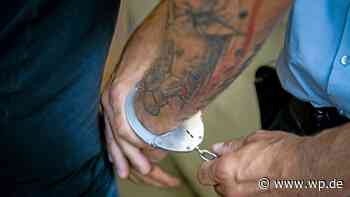 Keilerei in Siegen: Polizist und Verdächtiger verletzt - Westfalenpost