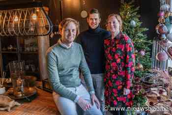 Jonge ondernemers tonen hun producten tijdens Wintermarkt