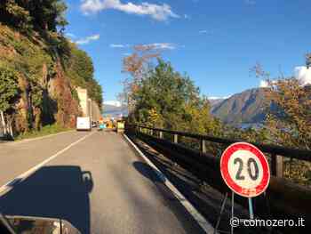 Variante Tremezzina, cartelli per le tre strade alternative (Porlezza-Svizzera-Lecco). Due presidi di polizia fissi per il traffico - ComoZero