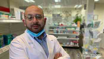 Alberta's supply of high-dose flu vaccine running low, pharmacists say