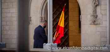 Pedro Sánchez sí cumplió la Ley de Banderas en el Palau de la Generalitat - El Confidencial Digital