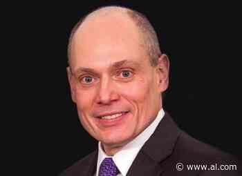 UAH President Darren Dawson announces retirement - AL.com