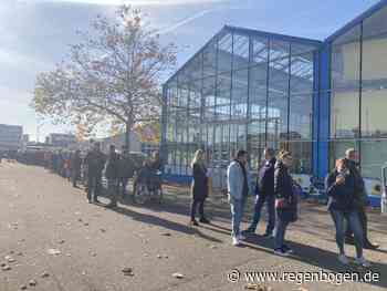 Bruchsal: großer Ansturm bei Impfaktion - Regenbogen