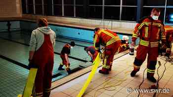 Klappendefekt überflutet Technikräume des Bades in Bruchsal-Heidelsheim - SWR