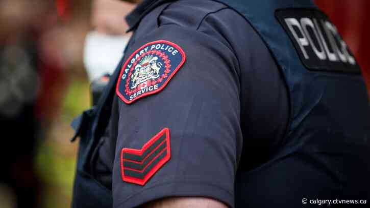 Calgary police chief warns vaccine policy non-compliance could further stretch already thin resources