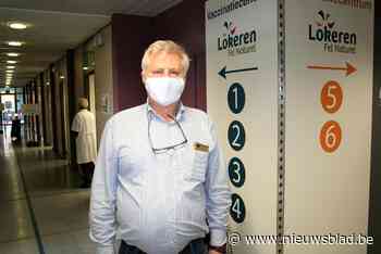 Getest en goedgekeurd, vaccinatiecentrum op nieuwe locatie neemt vliegende start: “Alles gaat nog vlotter dan voorheen”