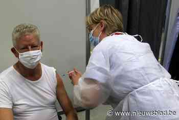 In Aalters vaccinatiecentrum zal ook getest worden op corona: “Huisartsen worden   overbevraagd”