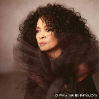 Diana Ross to play legends slot at Glastonbury