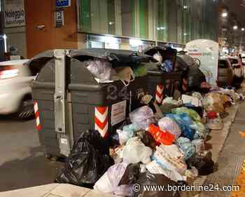 Bari, sacchetti sparsi e bidoni che straboccano: niente di nuovo al Libertà - Borderline24 - Il giornale di Bari