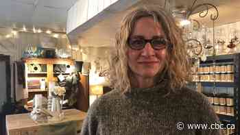 Amid chronic staff shortage, many Yukon businesses struggle to stay open