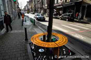 Gedenkteken 'De Standaard'-journaliste Stephanie Verbraekel ... (Brussel) - Het Nieuwsblad