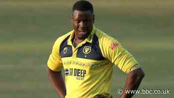 Carlos Brathwaite: Birmingham Bears re-sign West Indies all-rounder as T20 skipper