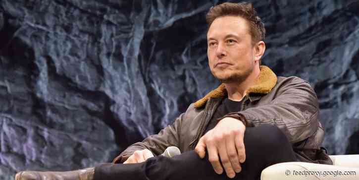 Elon Musk lost $50 billion in 2 days after Tesla shares plunged 16% - but he's still worth over $100 billion more than Jeff Bezos