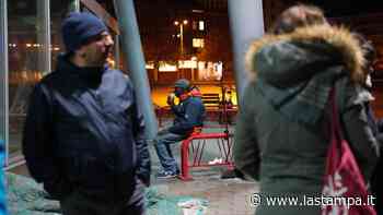 A Cuneo tra chi dorme in strada, una notte nella città invisibile - La Stampa