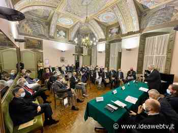 Cuneo: presentato il libro "Fenomenologia delle Autostrade Italiane" - www.ideawebtv.it - Quotidiano on line della provincia di Cuneo - IdeaWebTv