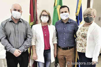 Novos secretários de Saúde e Educação de Capivari de Baixo tomam posse - Sul. Agora