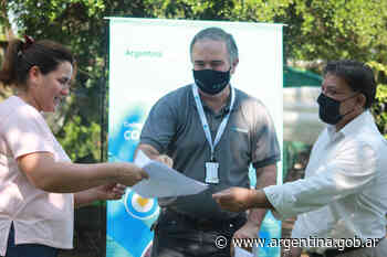 Entrega de certificados a establecimientos libres de brucelosis bovina en Corrientes - Argentina.gob.ar Presidencia de la Nación