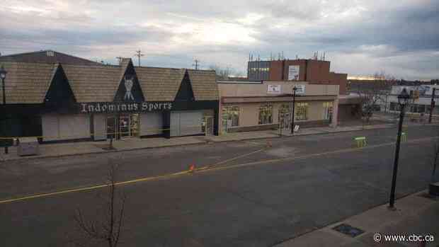 Employee dies after shooting during attempted business robbery in Edson, Alta. - CBC.ca