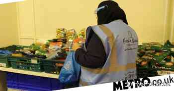 Mum visited food bank every day for two years despite husband's job - Metro.co.uk