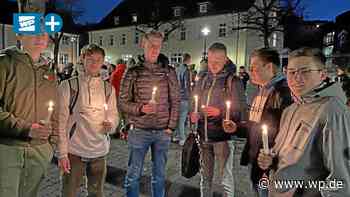 Beeindruckender Zug gegen Hass und Rassismus in Meschede - WP News