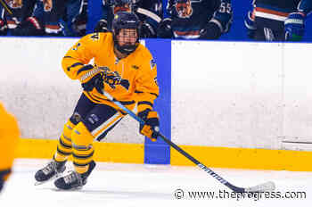 Chilliwack's Aynsley D'Ottavio scores goal at Western Regional U18 hockey tournament – Chilliwack Progress - Chilliwack Progress