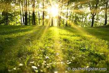 Swiss lab's rooftop demo shows sunlight and air can make fuel