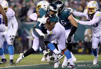 Why Eagles’ Boston Scott, Jordan Howard success has led to less Kenneth Gainwell - NJ.com