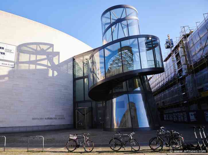 German Historical Museum Acquires 15,000 Holocaust-Era Artifacts