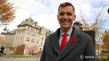 Bruno Marchand elected Quebec City's new mayor - CBC.ca
