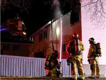 Fire crews battle condo blaze in Mill Woods