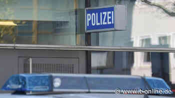 Kreis Soest/NRW: Unfall auf Wache – Polizist angeschossen und schwer verletzt - t-online.de