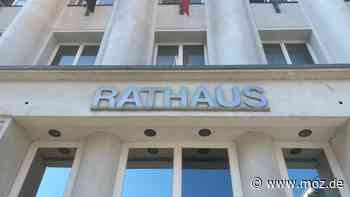 Vollsperrung in Rathenow: Stadt lässt Asphalt erneuern - wo sich die Baustelle befindet - moz.de