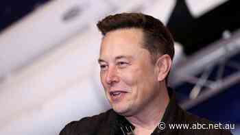 Elon Musk sells $US5 billion in Tesla shares after support in Twitter poll