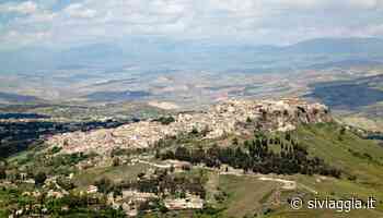 Leonforte, il borgo siciliano con le case a 1 euro - SiViaggia