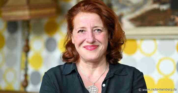Luise Kinseher erhält Schlappmaulorden