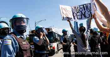 Riot Fears? Chicago PD Cancels Days Off for Officers as Verdict in Rittenhouse Trial Approaches
