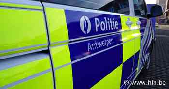 Politie stelt 69 boetes op voor parkeerovertredingen - Het Laatste Nieuws