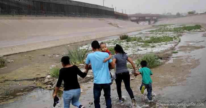 Report: Border Patrol Arrests Afghans, Syrians and Other 'Significant Interest Migrants' Crossing Southern Border Into Texas