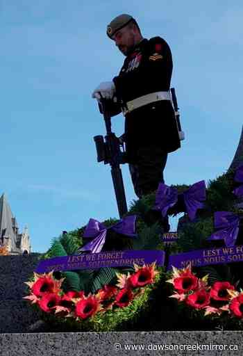 With masks and distancing, Canadians attend Remembrance Day ceremonies - Dawson Creek Mirror