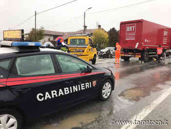 Auto contro camion a San Lorenzo di Fossano sulla strada reale, lunghe code - TargatoCn.it