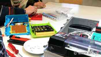 Schenefeld: Repair Café im Juks: Wo kaputten Sachen Leben eingehaucht wird | shz.de - shz.de