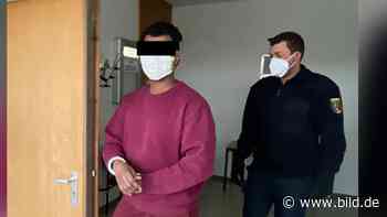 Cochem: Vergewaltiger im Privatjet abgeschoben – Riesen-Rechnung! | Regional - BILD