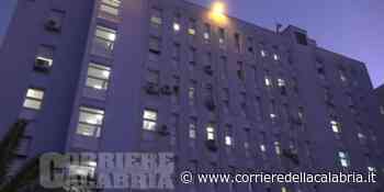 Crotone, tute e mascherine non traspiranti per medici e infermieri del reparto Covid - Corriere della Calabria