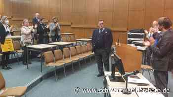 Narrenzunft in Schramberg - Hoffen auf 2022 – Marsch sorgt in Aula für Gänsehaut - Schwarzwälder Bote