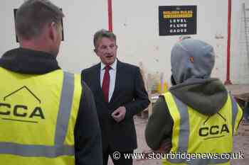Dudley finance boss visits construction academy to mark its first year - Stourbridge News