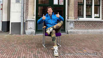 Stormloop op gratis op te halen theaterstoelen in Leiden - Omroep West