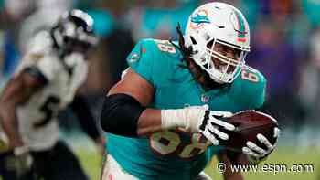 Dolphins OL Robert Hunt's impressive play had the Twitterverse talking