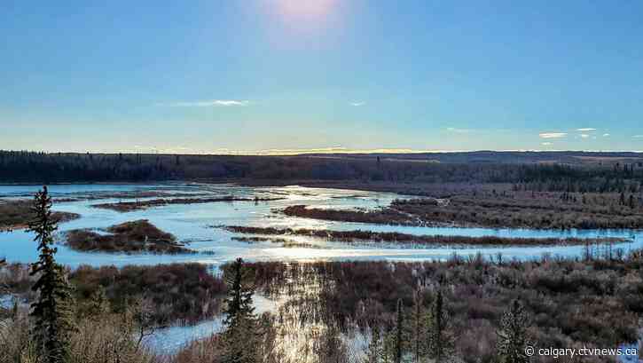 Another Alberta Clipper on the way, expect snow early next week