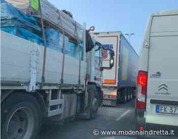 Secondo incidente a Modena, viabilità di nuovo in tilt - modenaindiretta.it